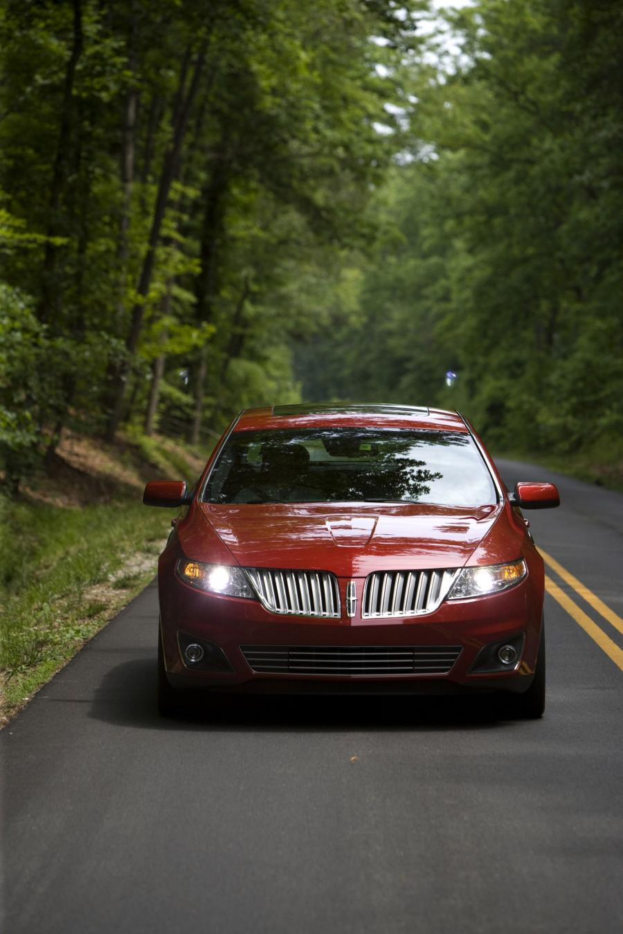  Lincoln MKS 2008 года  (фото 227 из 284)
